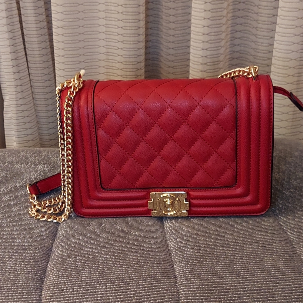 Red luxe handbag quilted with gold strap new